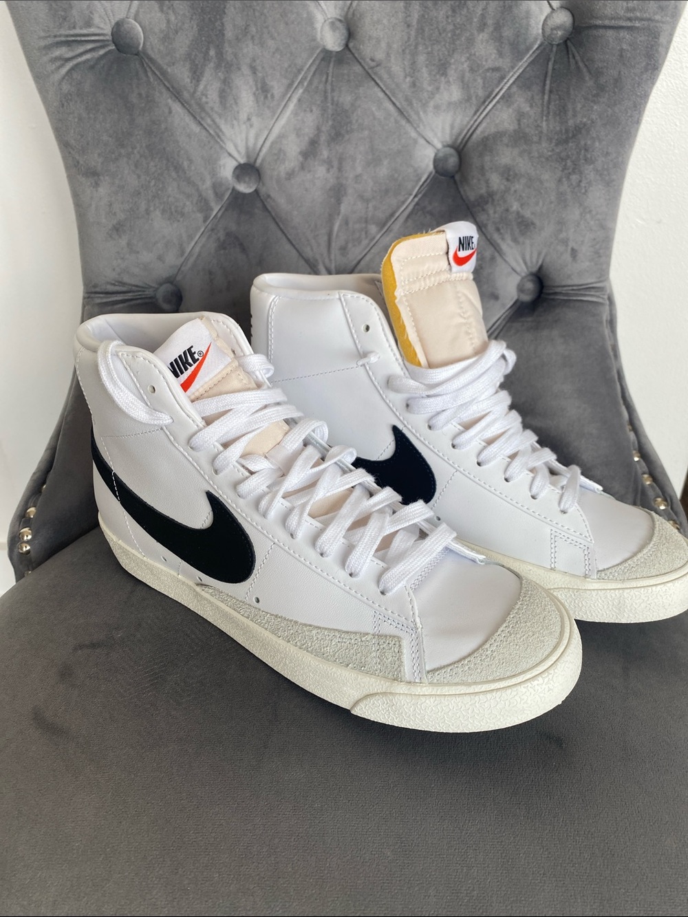 NWOT Nike Blazer Mid ‘77 Women’s High-Top Sneakers with Black Swoosh
